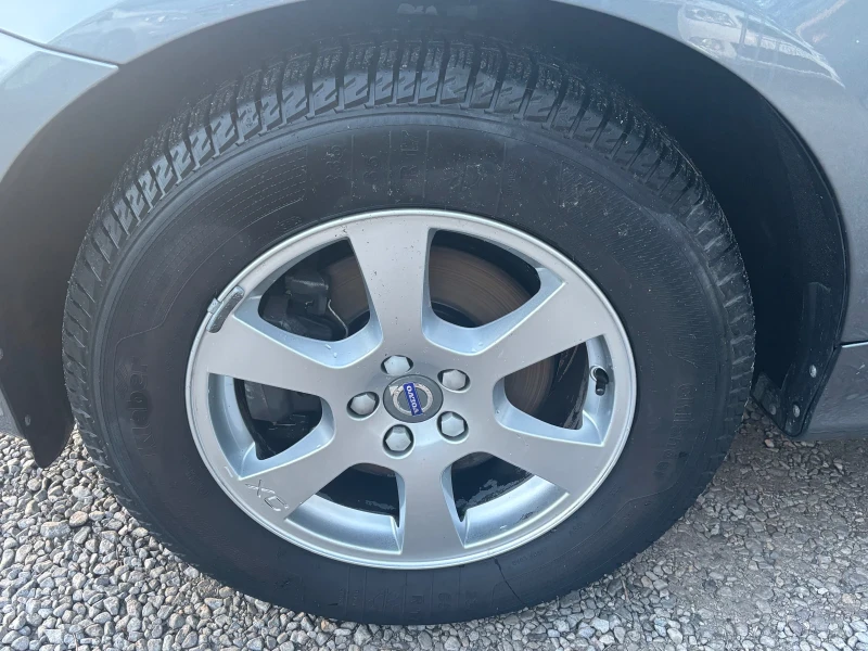 Volvo XC60 2.0 D3, снимка 16 - Автомобили и джипове - 53167209