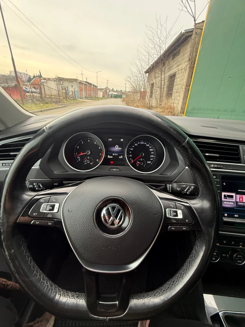 VW Tiguan 1.4, снимка 15 - Автомобили и джипове - 53239261