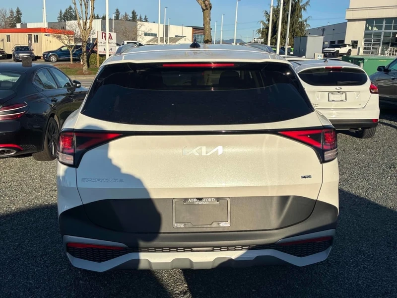 Kia Sportage * AWD * CARFAX * ЦЕНА ДО БГ, снимка 4 - Автомобили и джипове - 53284769