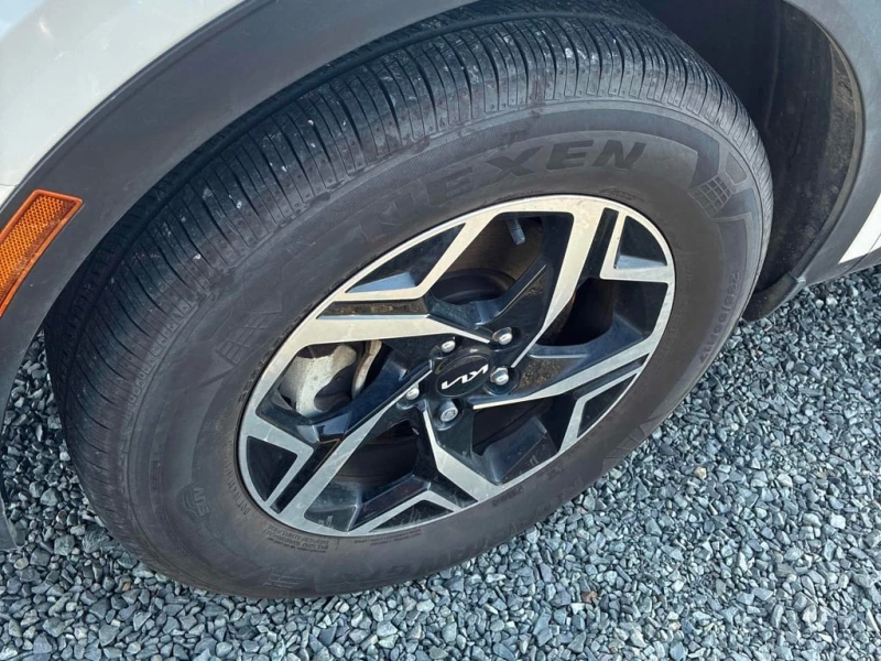 Kia Sportage * AWD * CARFAX * ЦЕНА ДО БГ, снимка 6 - Автомобили и джипове - 53284769