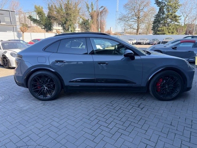 Porsche Macan Турбо, снимка 5 - Автомобили и джипове - 53495228