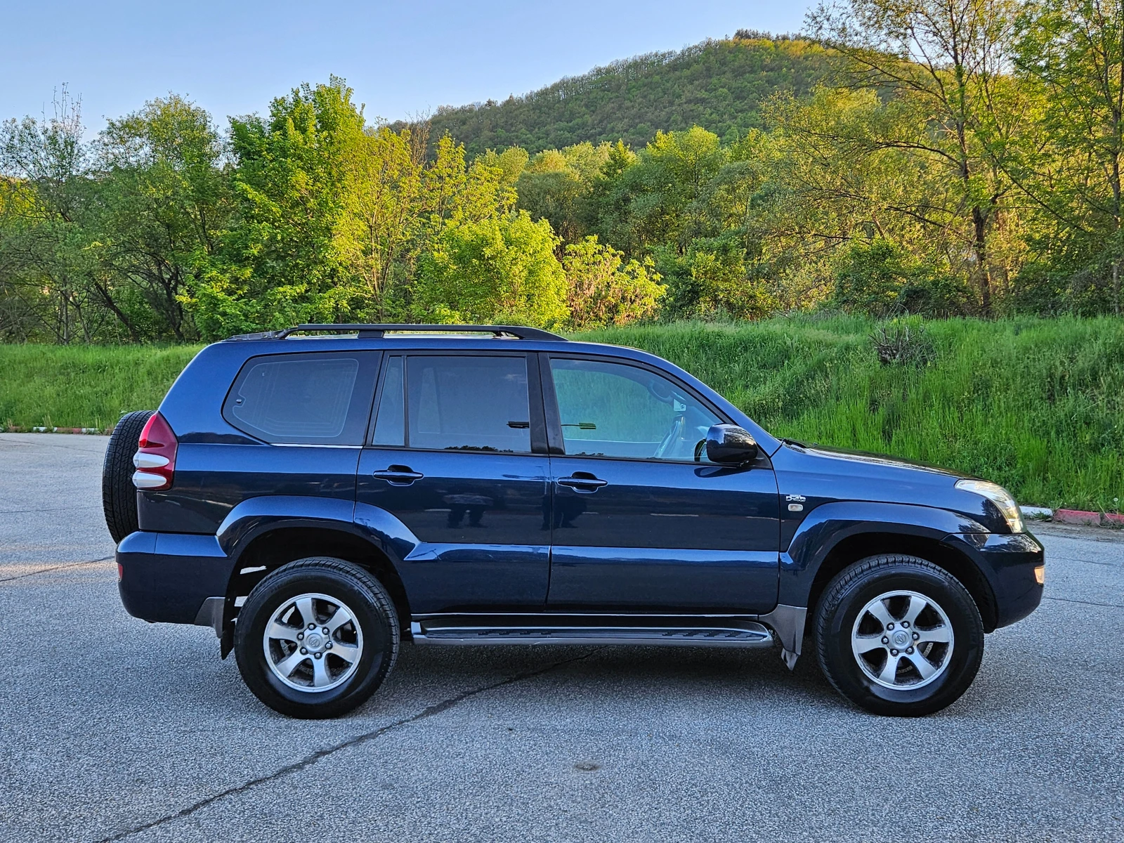 Toyota Land cruiser 3.0 D4d FACELIFT/NAVIGACIA/8mesta - изображение 7
