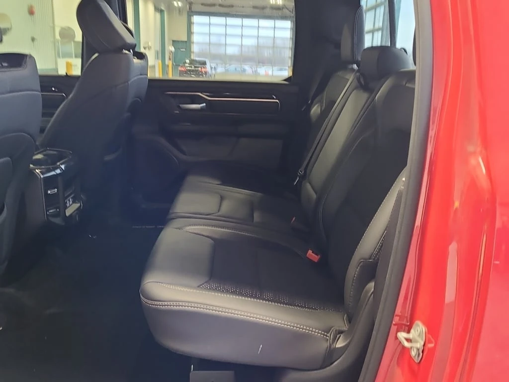 Dodge RAM 1500 * SPORT CREW CAB SHORT BED * CARFAX * ��� �������� | Mobile.bg � ����������� 13