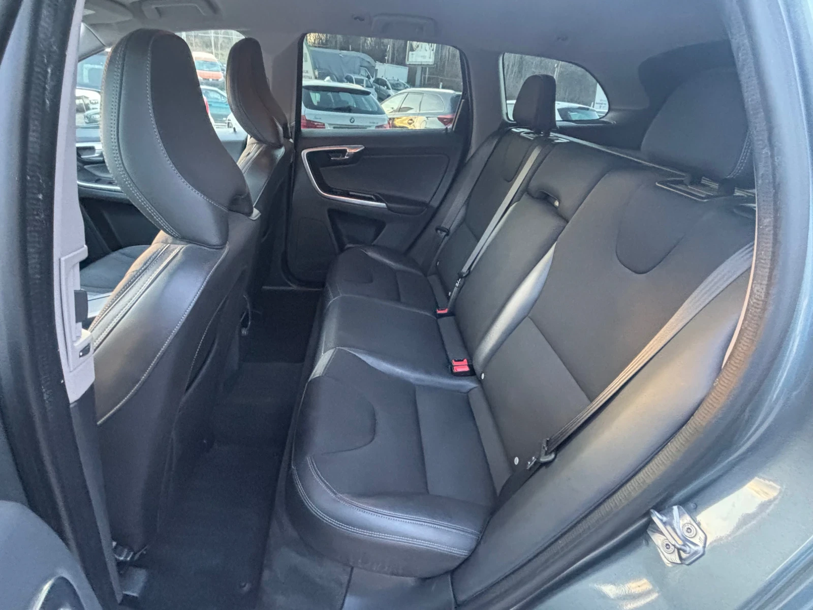 Volvo XC60 2.0 D3 | Mobile.bg � ����������� 10