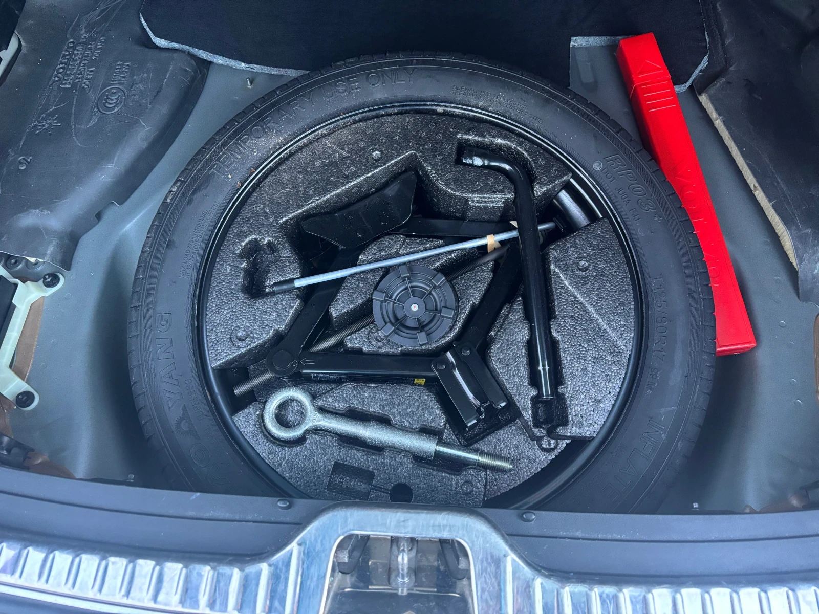 Volvo XC60 2.0 D3 - изображение 6