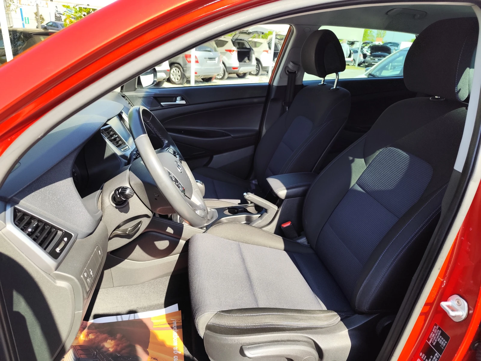 Hyundai Tucson 1.6GDi* LED* NAVI* KAMERA* , снимка 7 - Автомобили и джипове - 54339629