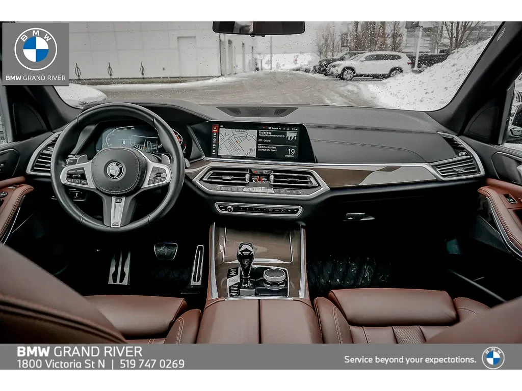 BMW X5 xDrive40i* Premium* DIGITAL* Кожа* Пано* Нави* 360, снимка 9 - Автомобили и джипове - 54413237