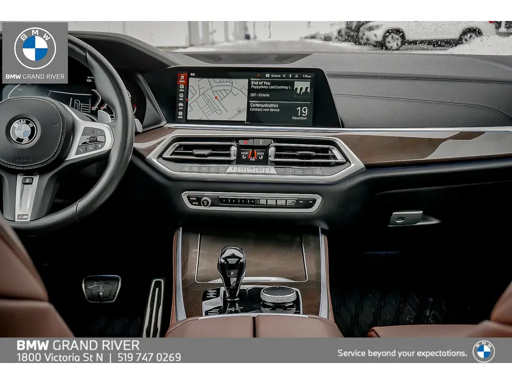 BMW X5 xDrive40i* Premium* DIGITAL* Кожа* Пано* Нави* 360, снимка 13 - Автомобили и джипове - 54413237