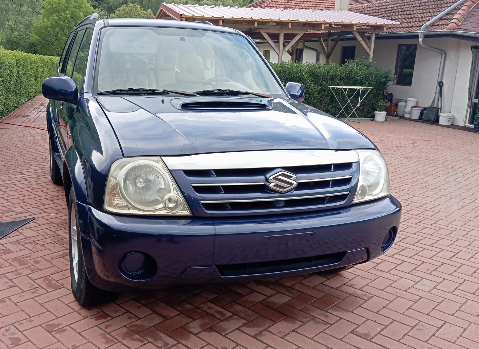 Suzuki XL-7, снимка 2 - Автомобили и джипове - 54579948