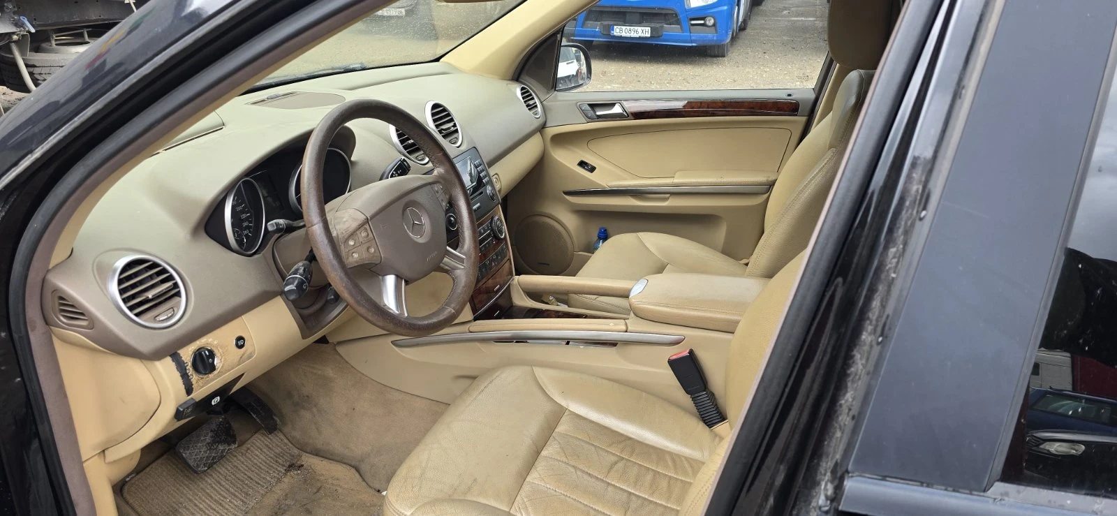 Mercedes-Benz ML 350, снимка 6 - Автомобили и джипове - 54693794