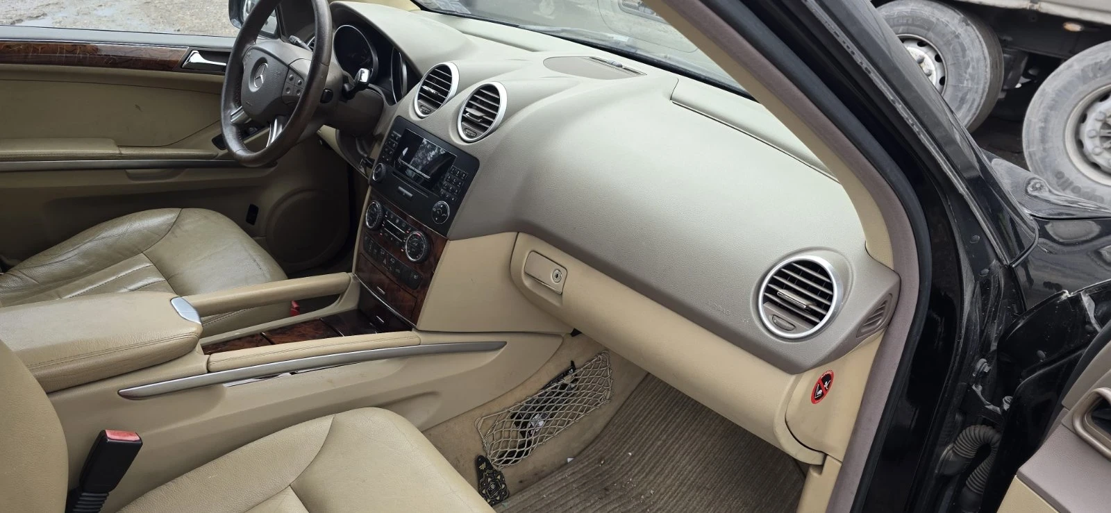 Mercedes-Benz ML 350, снимка 5 - Автомобили и джипове - 54693794