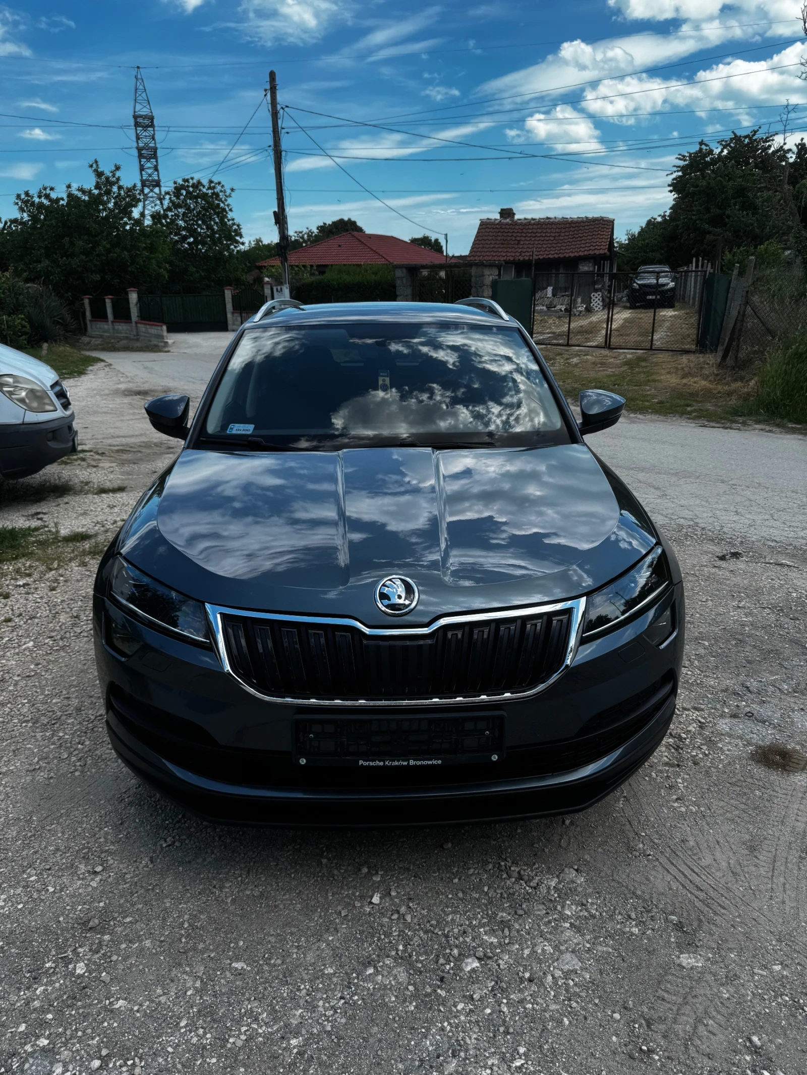 Skoda Karoq 1.6TDI, снимка 2 - Автомобили и джипове - 54956473