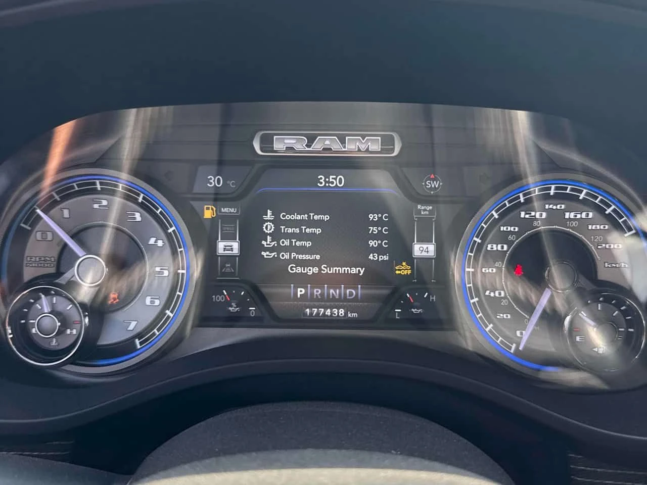 Dodge RAM 1500 * Limited * АВТОКРЕДИТ БЕЗ ПЪРВОНАЧАЛНА ВНОСКА* , снимка 8 - Автомобили и джипове - 55342176