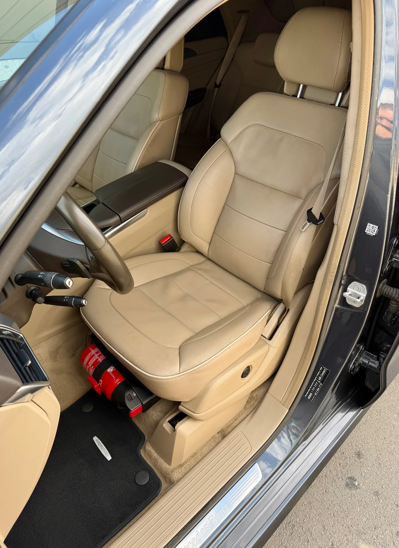 Mercedes-Benz ML 350 CDI AMG 3хTV Панорама Пружини Memory, снимка 8 - Автомобили и джипове - 56215102