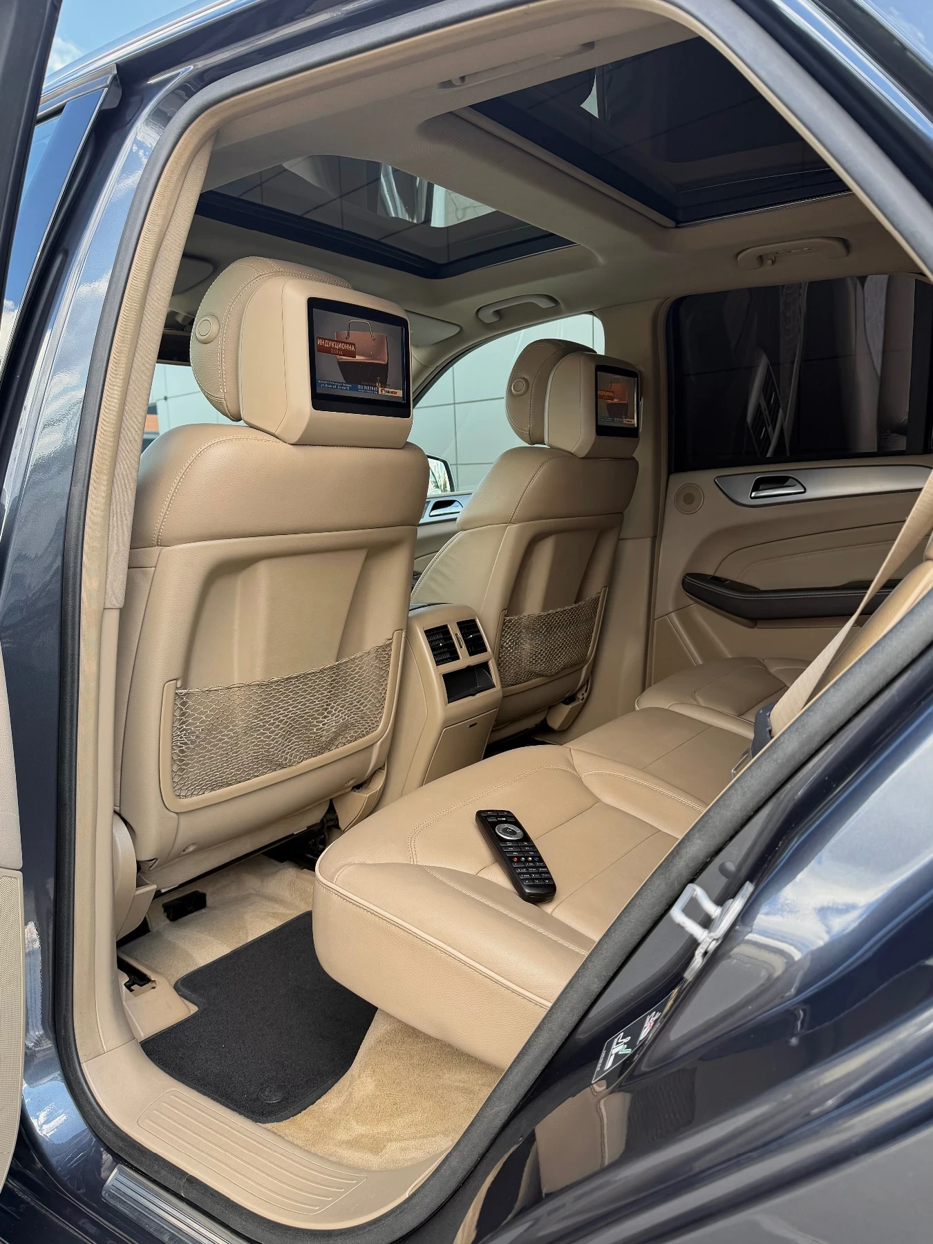 Mercedes-Benz ML 350 CDI AMG 3хTV Панорама Пружини Memory, снимка 5 - Автомобили и джипове - 56215102
