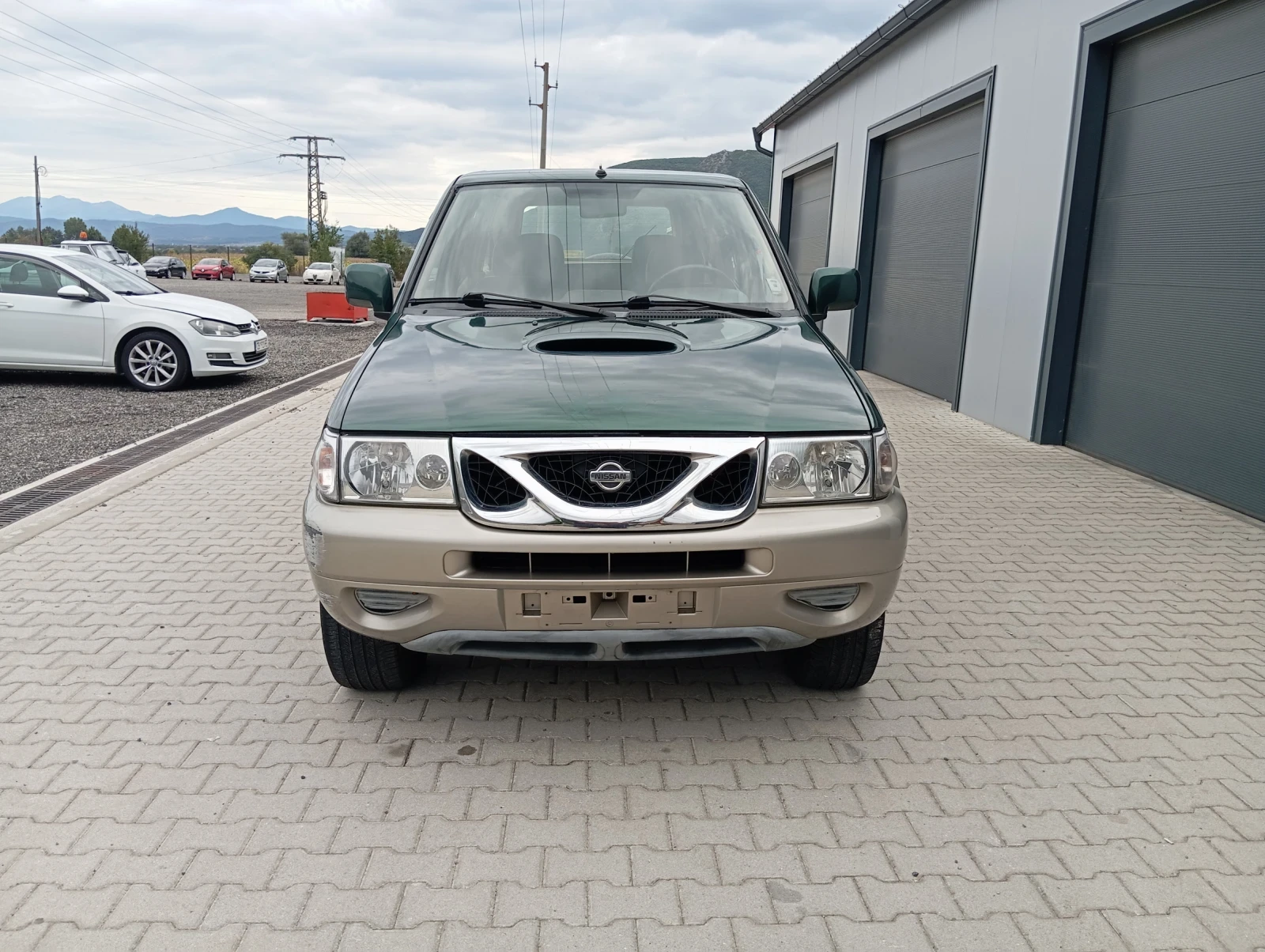 Nissan Terrano Лизинг , снимка 2 - Автомобили и джипове - 56226315