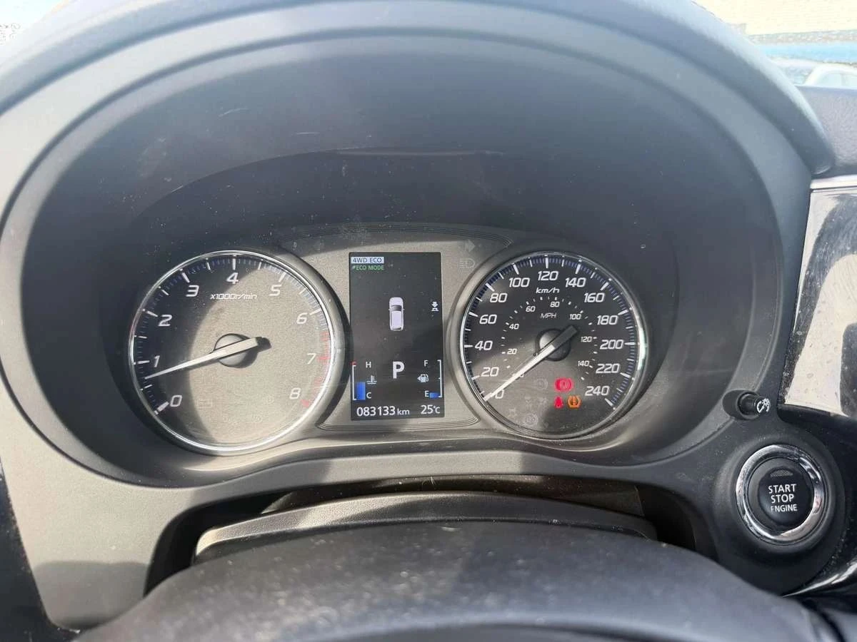Mitsubishi Outlander, снимка 14 - Автомобили и джипове - 56716859
