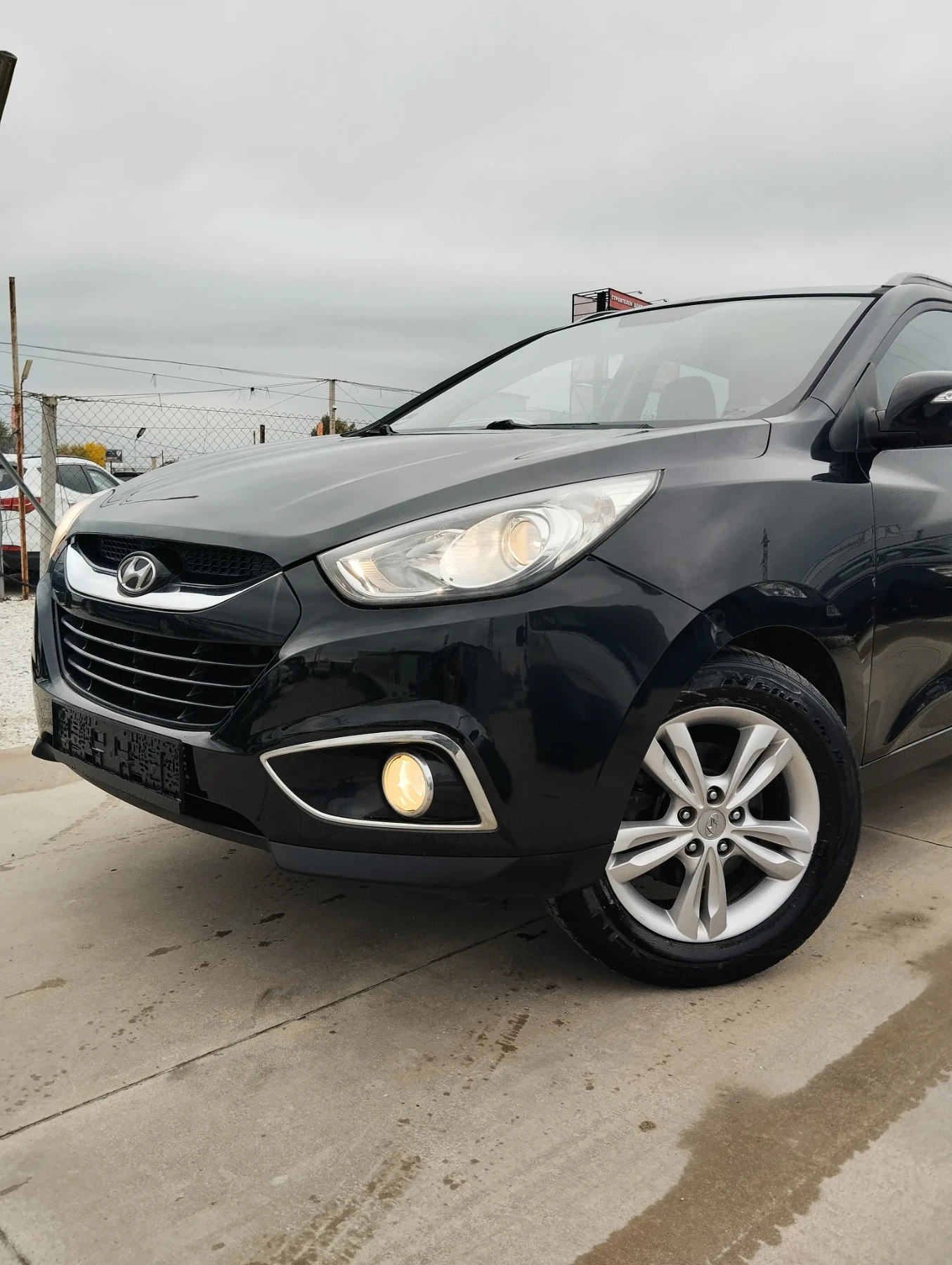 Hyundai IX35 4X4 АВТОМАТИК 2.0 184к.с.НАВИГАЦИЯ ПОДГРЕВ