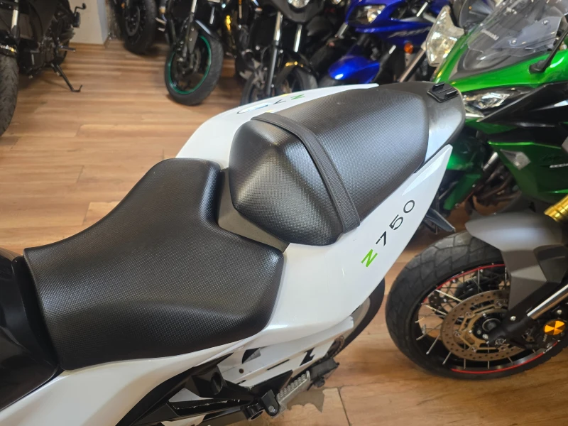 Kawasaki Z 750 ABS A2-35kw!!!!, снимка 8 - Мотоциклети и мототехника - 52313919