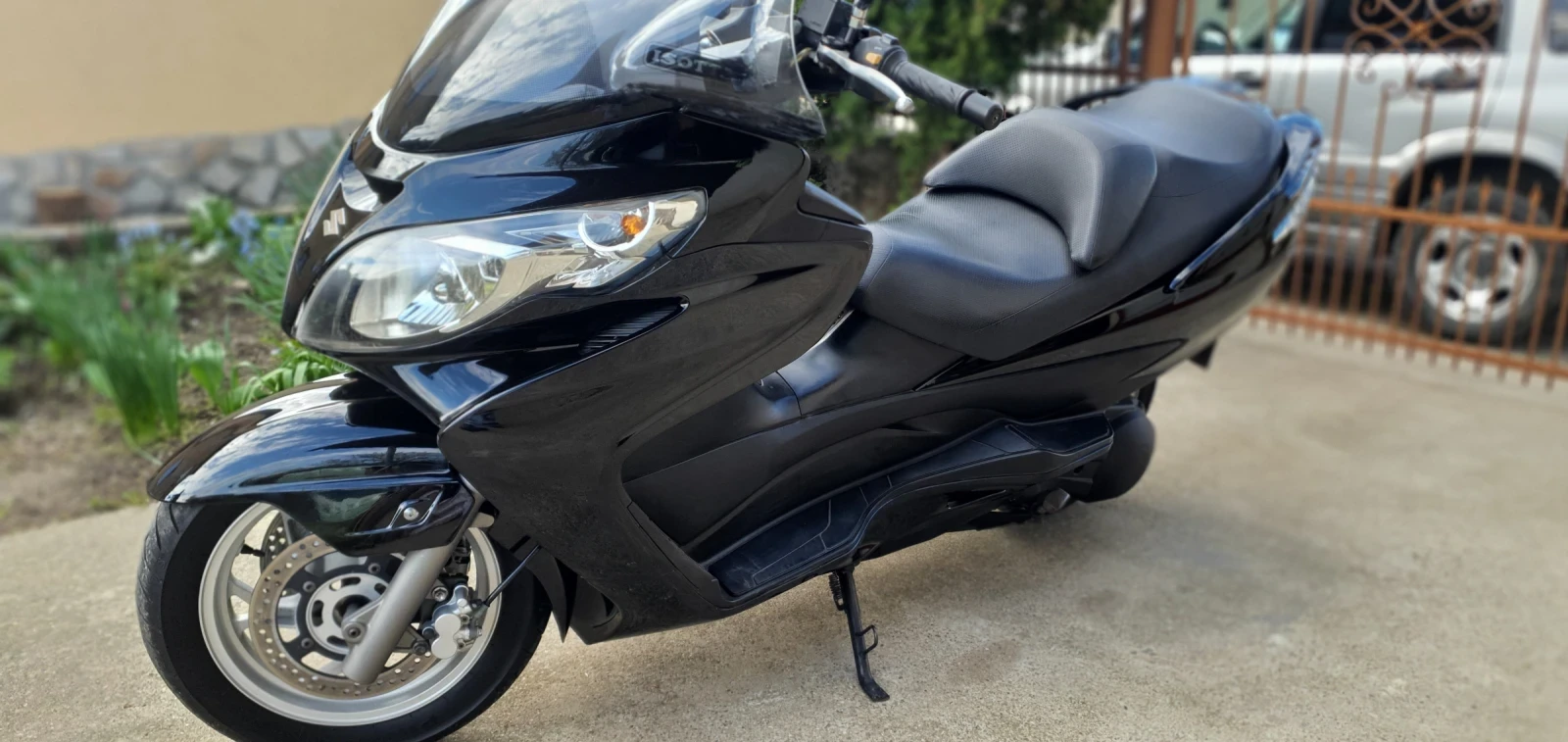 Suzuki Burgman 400i  - изображение 2