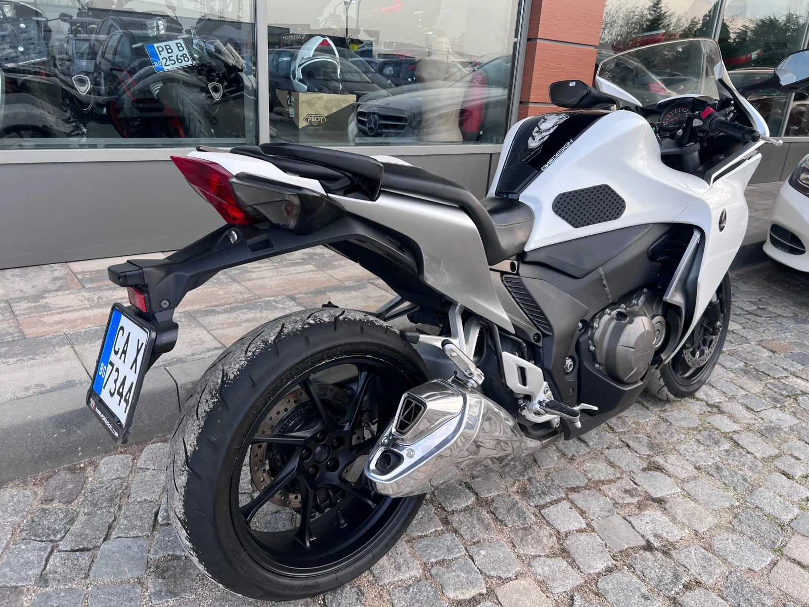 Honda Vfr 1200F ABS - изображение 3