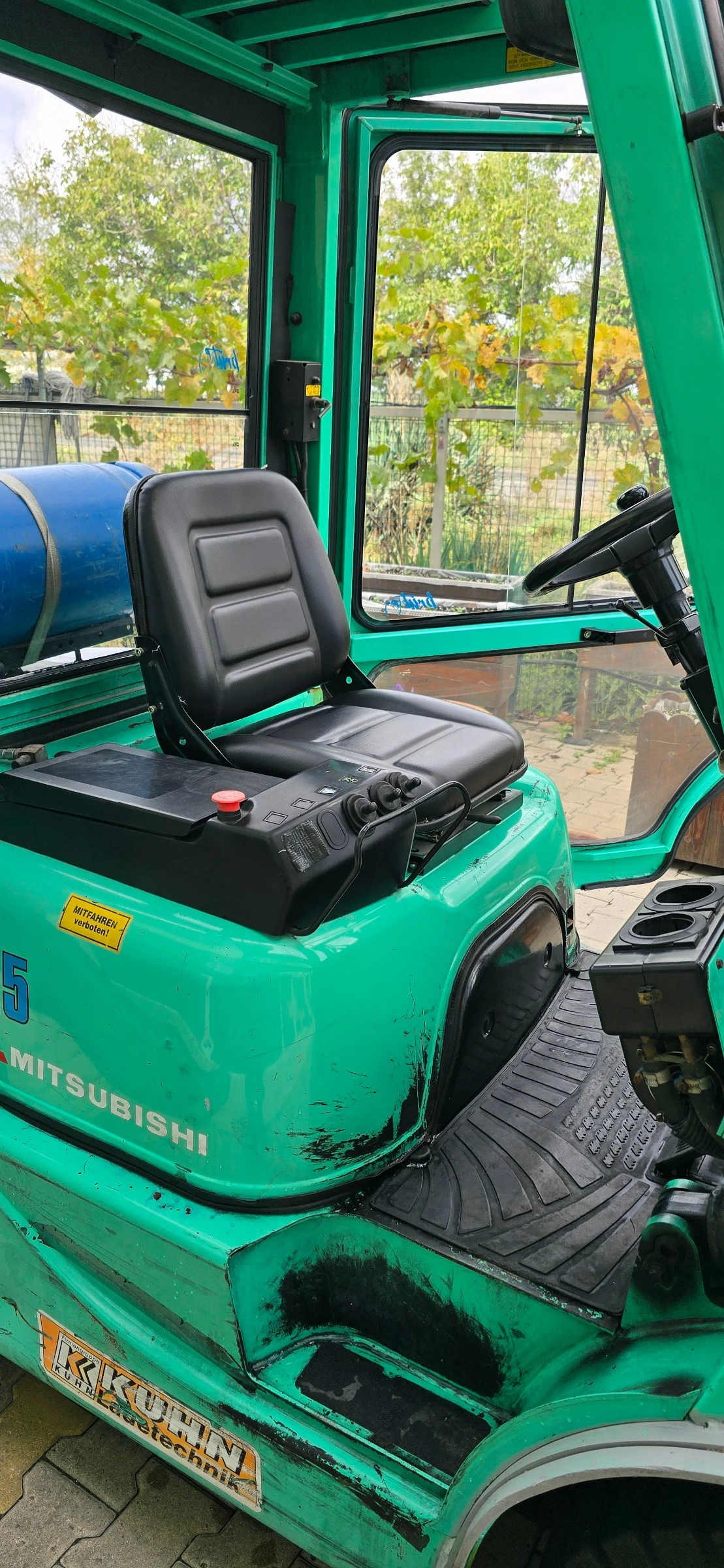  Mitsubishi   | Mobile.bg   5