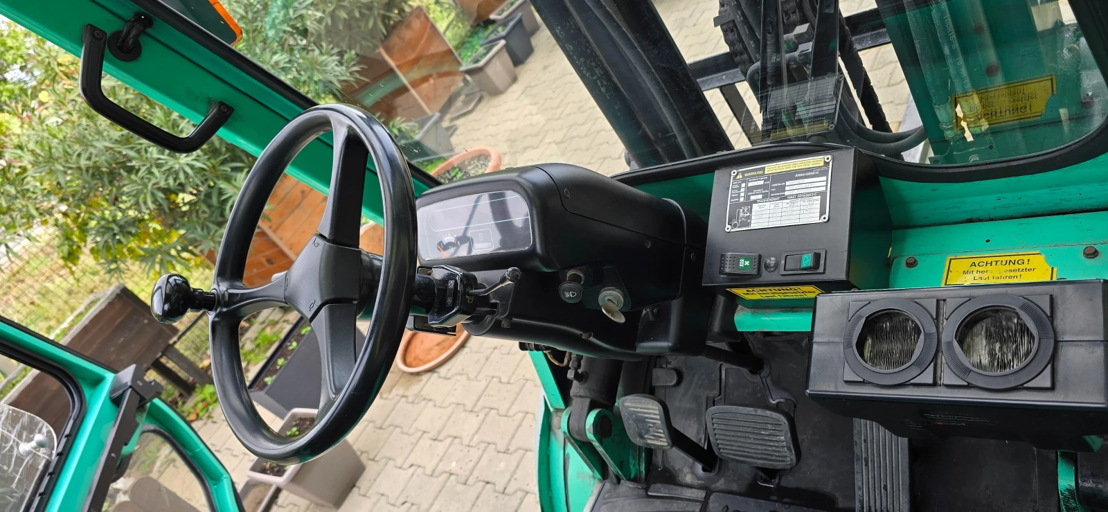  Mitsubishi   | Mobile.bg   6