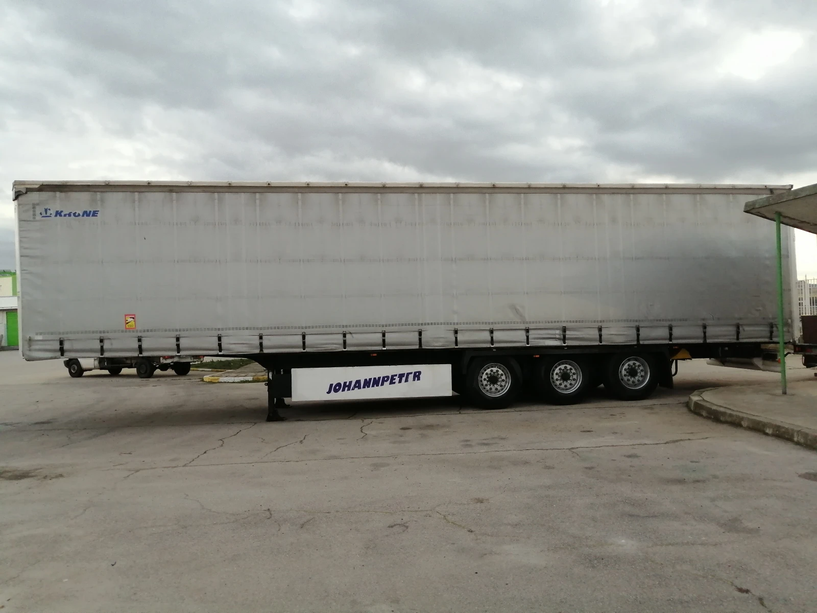 Полуремарке Krone Profi Liner Standard 385/65 R22.5