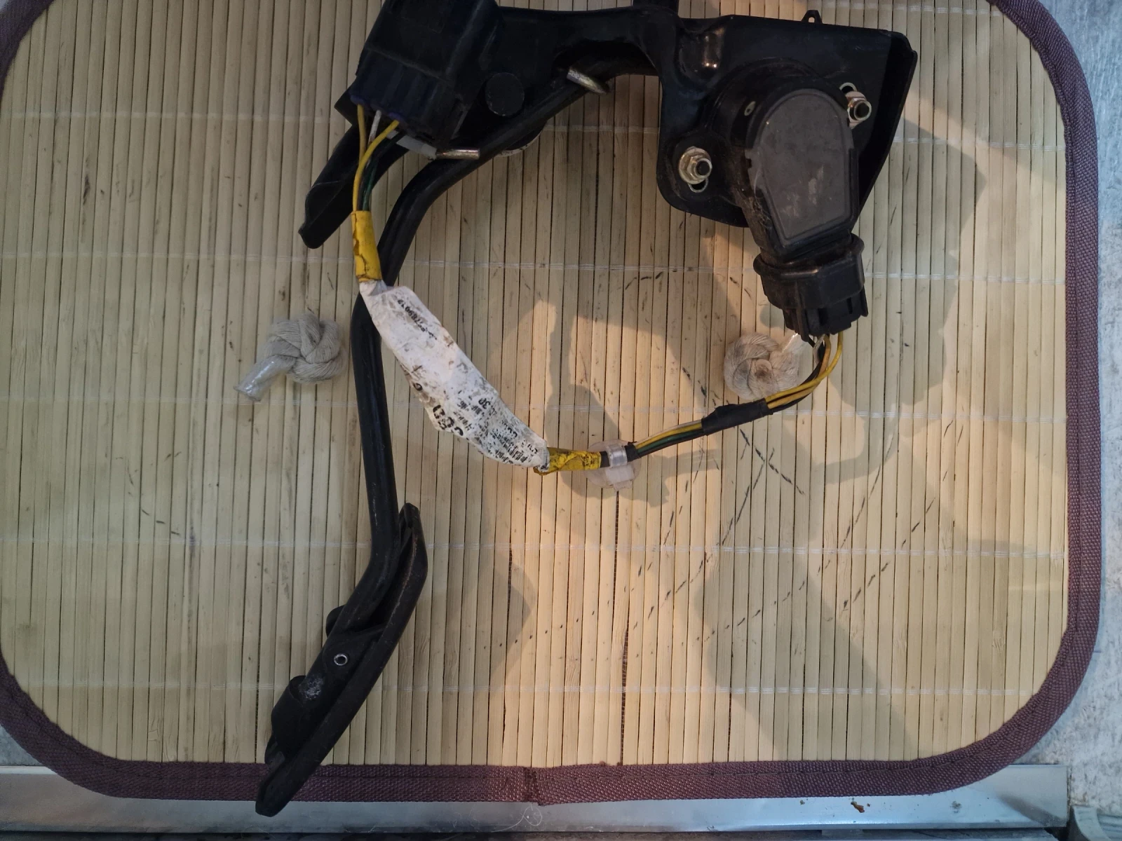 78111-35030 ����� ��� TOYOTA COROLA  | Mobile.bg � ����������� 1