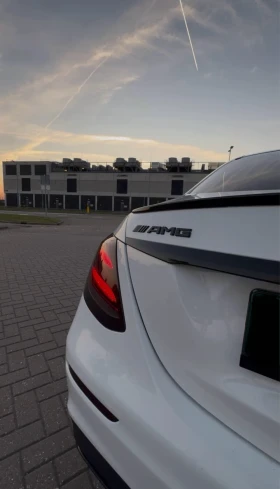 Mercedes-Benz E 220 AMG Pack, снимка 7