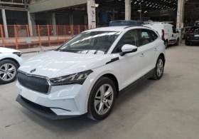 Skoda Enyaq 60 Executive, снимка 1