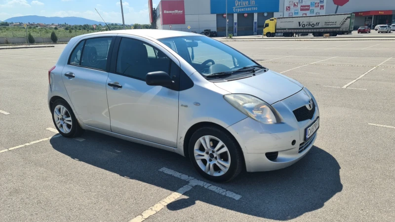 Toyota Yaris 1.4 D4D, снимка 12 - Автомобили и джипове - 47094767