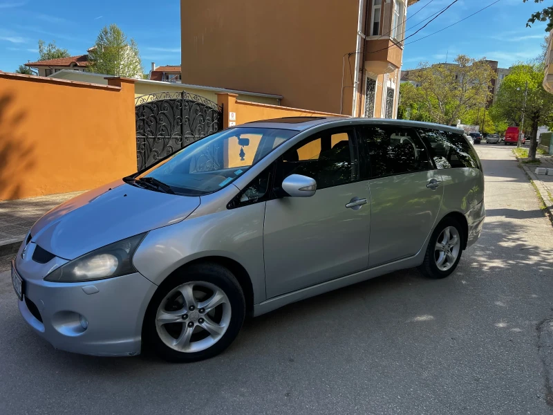 Mitsubishi Grandis 2.0 Di-d, снимка 2 - Автомобили и джипове - 47384106