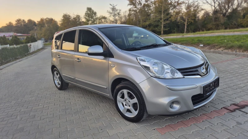 Nissan Note 1.4, снимка 6 - Автомобили и джипове - 47679848