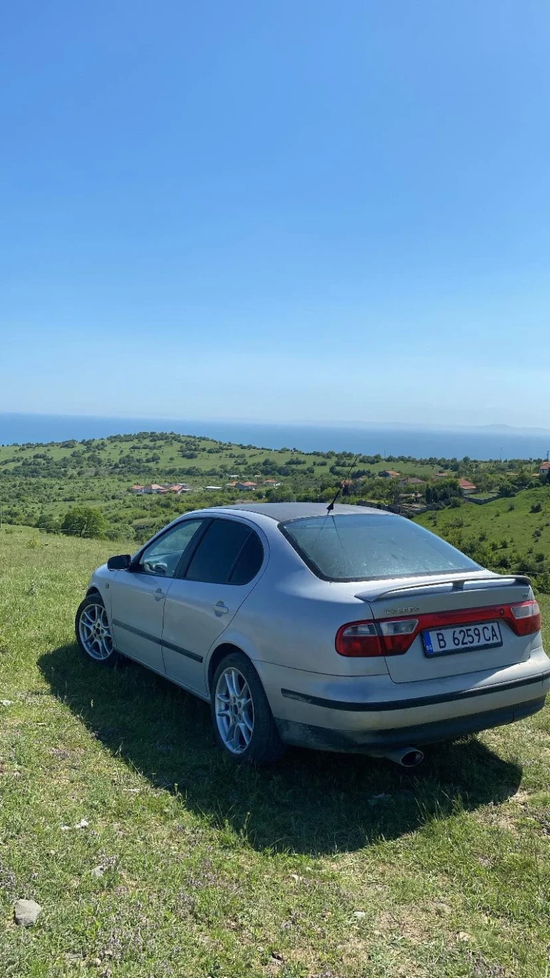 Seat Toledo 2.3 V5, снимка 7 - Автомобили и джипове - 48755418