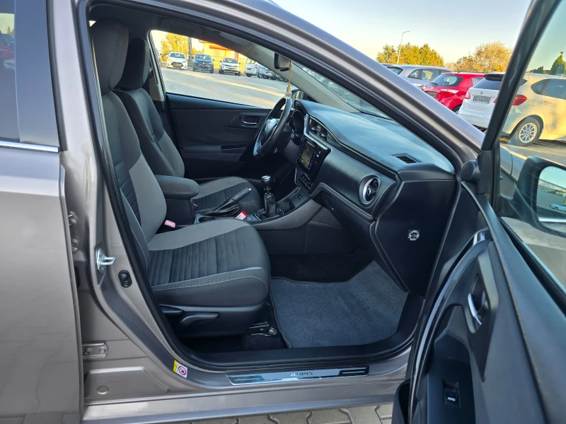 Toyota Auris 1.6D4-D, Facelift, Euro 6, Камера!, снимка 10 - Автомобили и джипове - 51755124