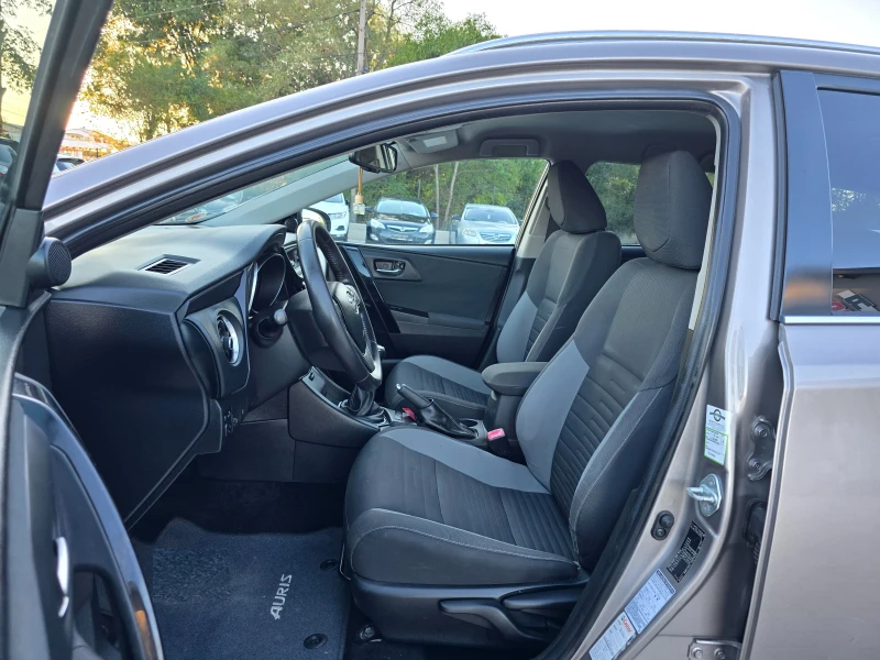 Toyota Auris 1.6D4-D, Facelift, Euro 6, Камера!, снимка 8 - Автомобили и джипове - 51755124