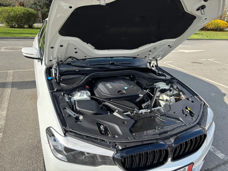 BMW 520 G31 SPORT LINE, снимка 12 - Автомобили и джипове - 52340651