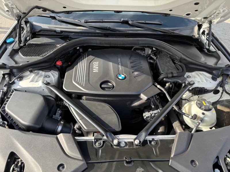 BMW 520 G31 SPORT LINE, снимка 13 - Автомобили и джипове - 52340651