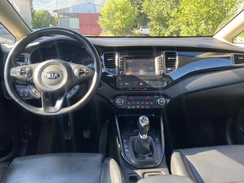 Kia Carens, снимка 7 - Автомобили и джипове - 52645189