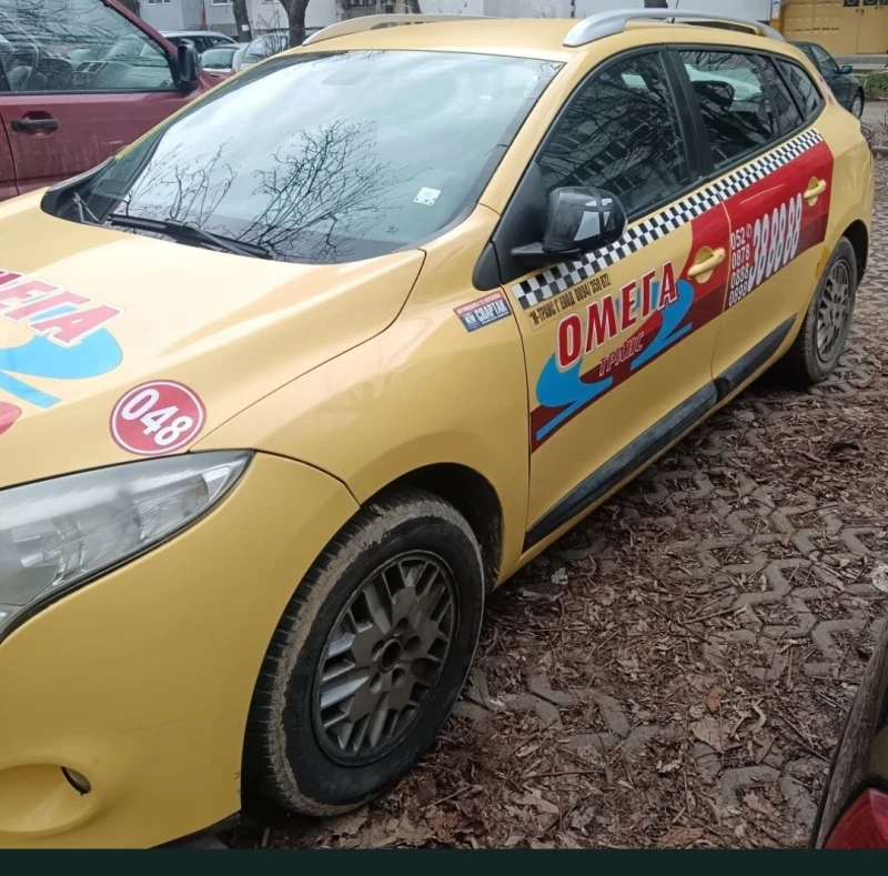 Renault Megane 1, 6, снимка 6 - Автомобили и джипове - 53497518