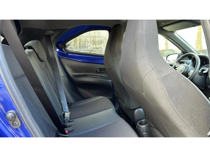 Toyota Aygo X 1.0 ENVY CVT MY24, снимка 7 - Автомобили и джипове - 52947486