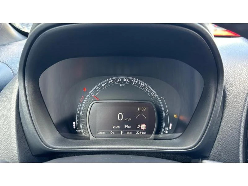 Toyota Aygo X 1.0 ENVY CVT MY24, снимка 14 - Автомобили и джипове - 52947486