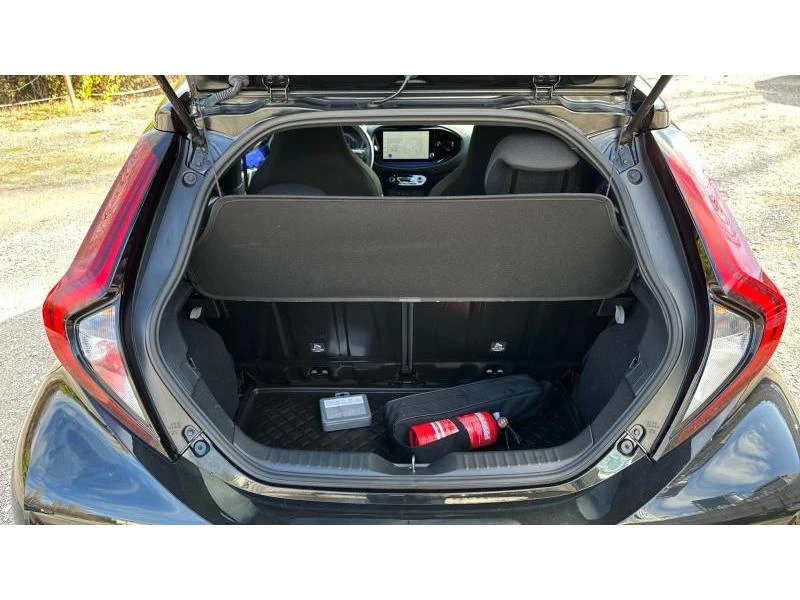 Toyota Aygo X 1.0 ENVY CVT MY24, снимка 10 - Автомобили и джипове - 52947486