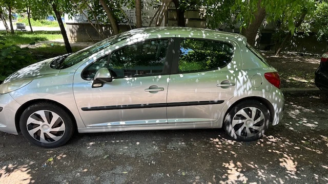 Peugeot 207 1.6 HDI, снимка 2 - Автомобили и джипове - 54901412