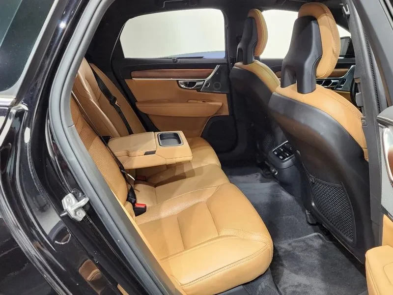 Volvo S90 D4 INSCRIPTION, снимка 11 - Автомобили и джипове - 55562382
