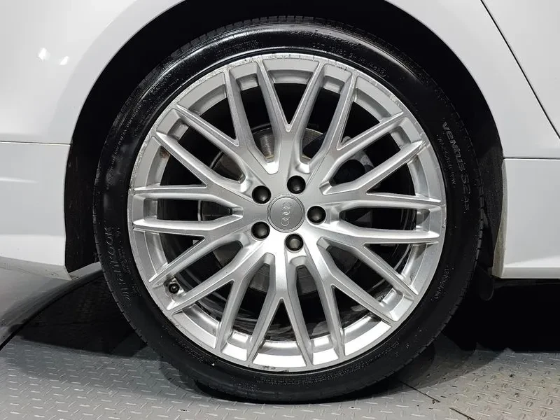 Audi A7 3.0 TDI Quattro - САМО 30% АВАНС, снимка 5 - Автомобили и джипове - 56158804