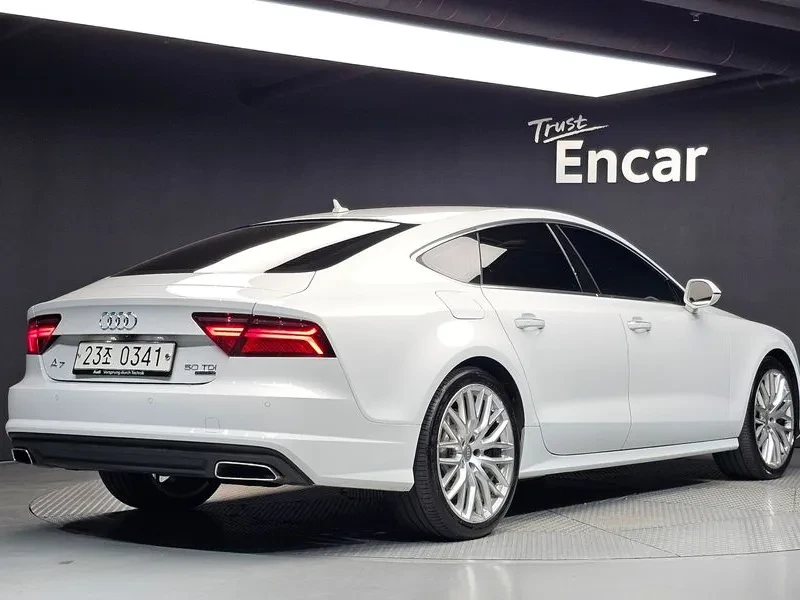 Audi A7 3.0 TDI Quattro - САМО 30% АВАНС, снимка 2 - Автомобили и джипове - 56158804