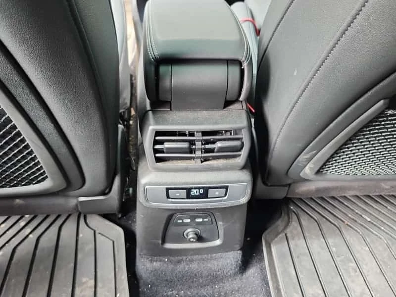 Audi E-Tron * TECHNIK * CARFAX * ОПЦИЯ ЗА ФИНАНСИРАНЕ, снимка 11 - Автомобили и джипове - 56731719