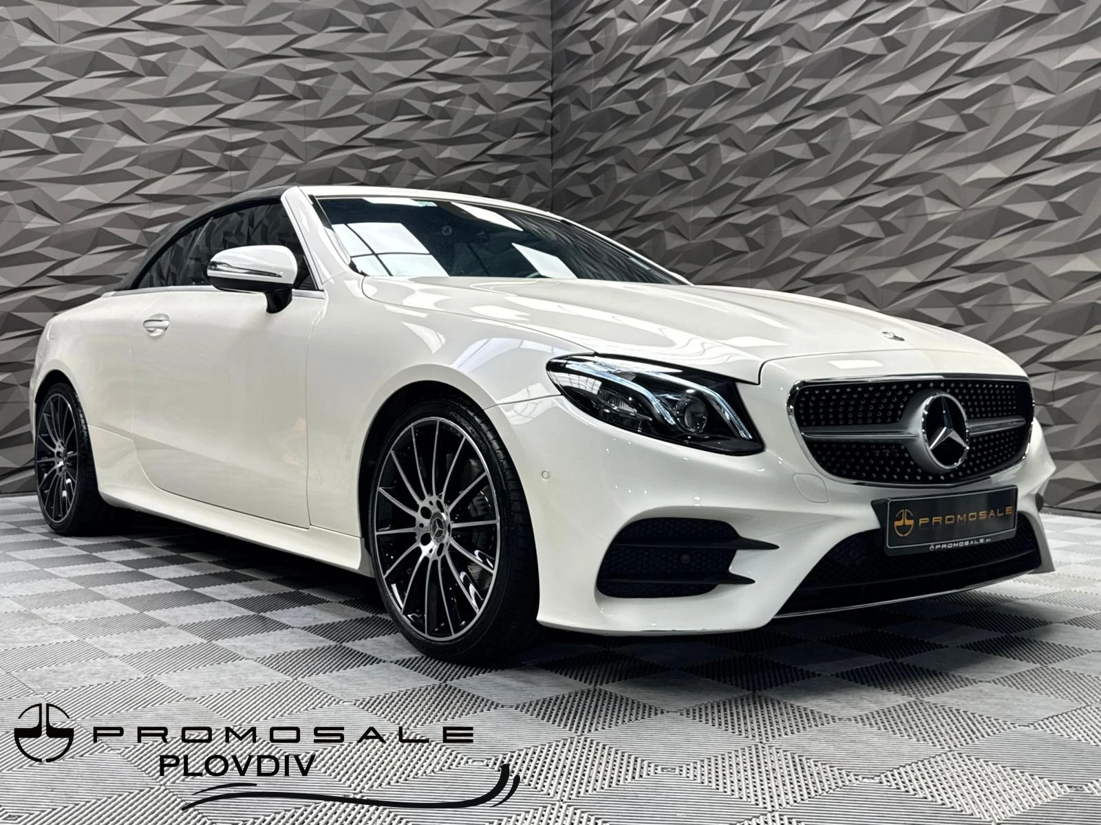 Mercedes-Benz E 220 d AMG-Line Cabrio* Burmester* Обдухване* Camera, снимка 1